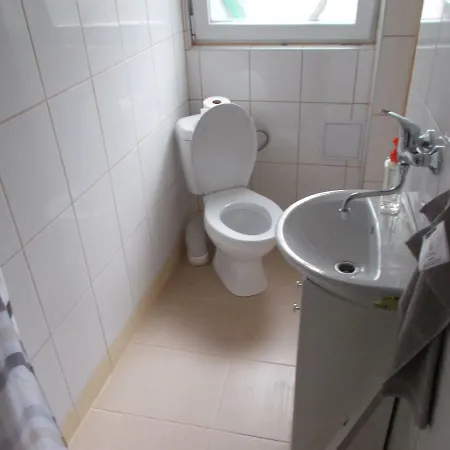 Ubytovani Na Vyminku Tynec (Breclav)